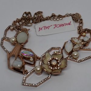 Betsey Johnson Flutterbye Flower Necklace